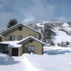 Hakuba Holiday House at Happo One Hakuba